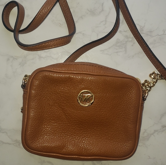 Michael Kors Small Brown Leather Crossbody Purse - Picture 1 of 3